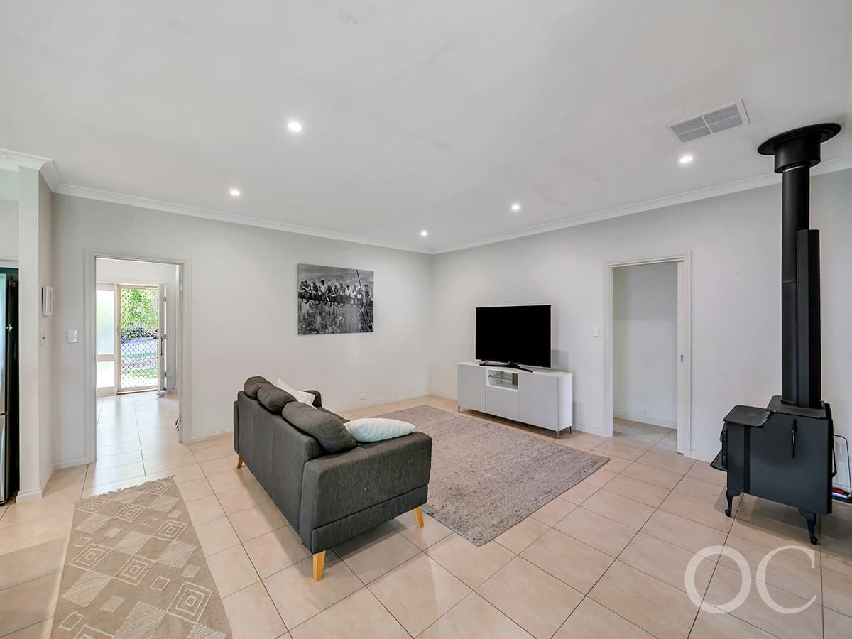 14 Tara Court, Littlehampton - Thumbnail 5