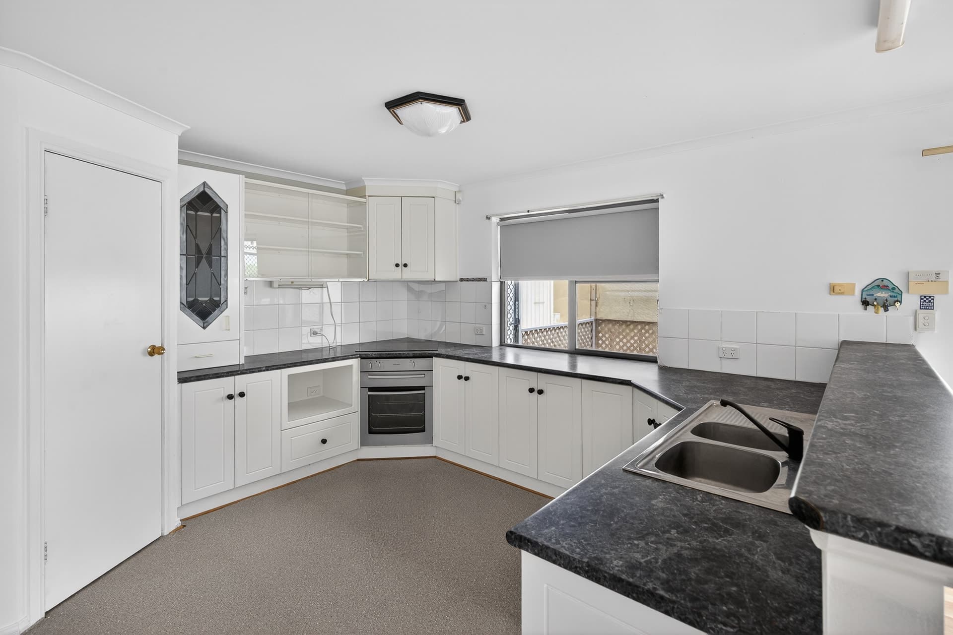 5 Hicks Court, Hayborough - Thumbnail 4
