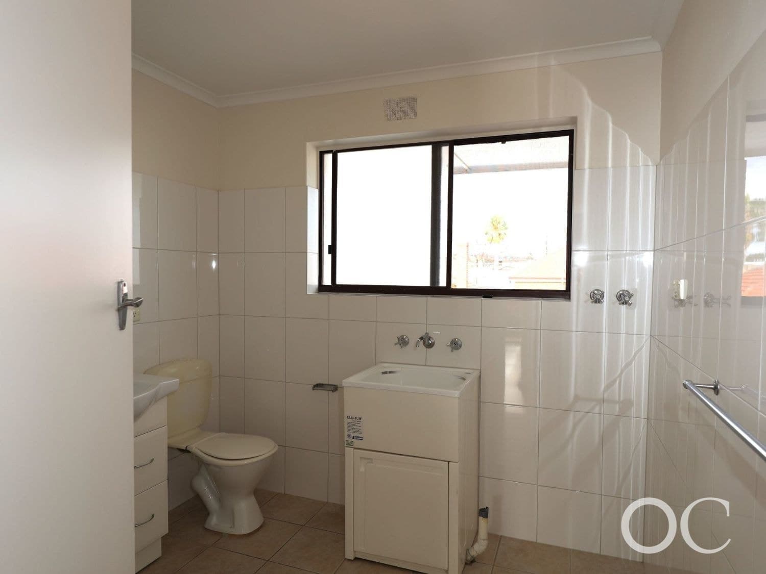 2/3 Long Street, Plympton - Thumbnail 7