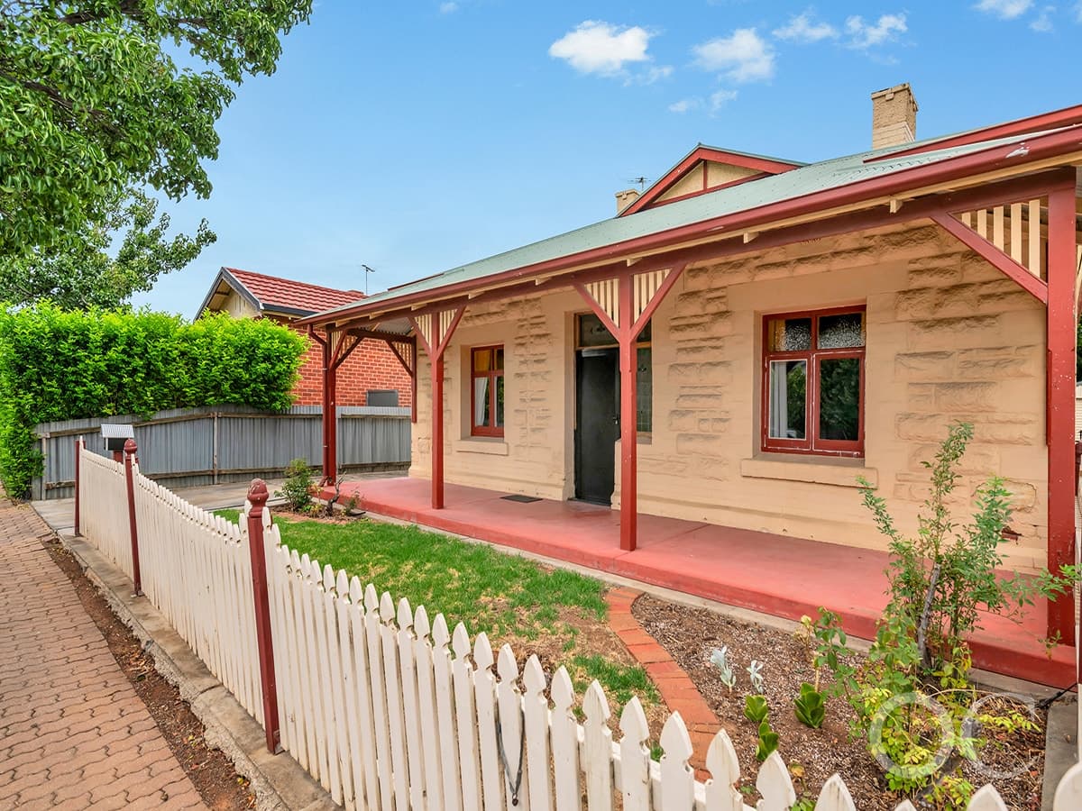 29 Stevenson Street, Nailsworth - Image 1