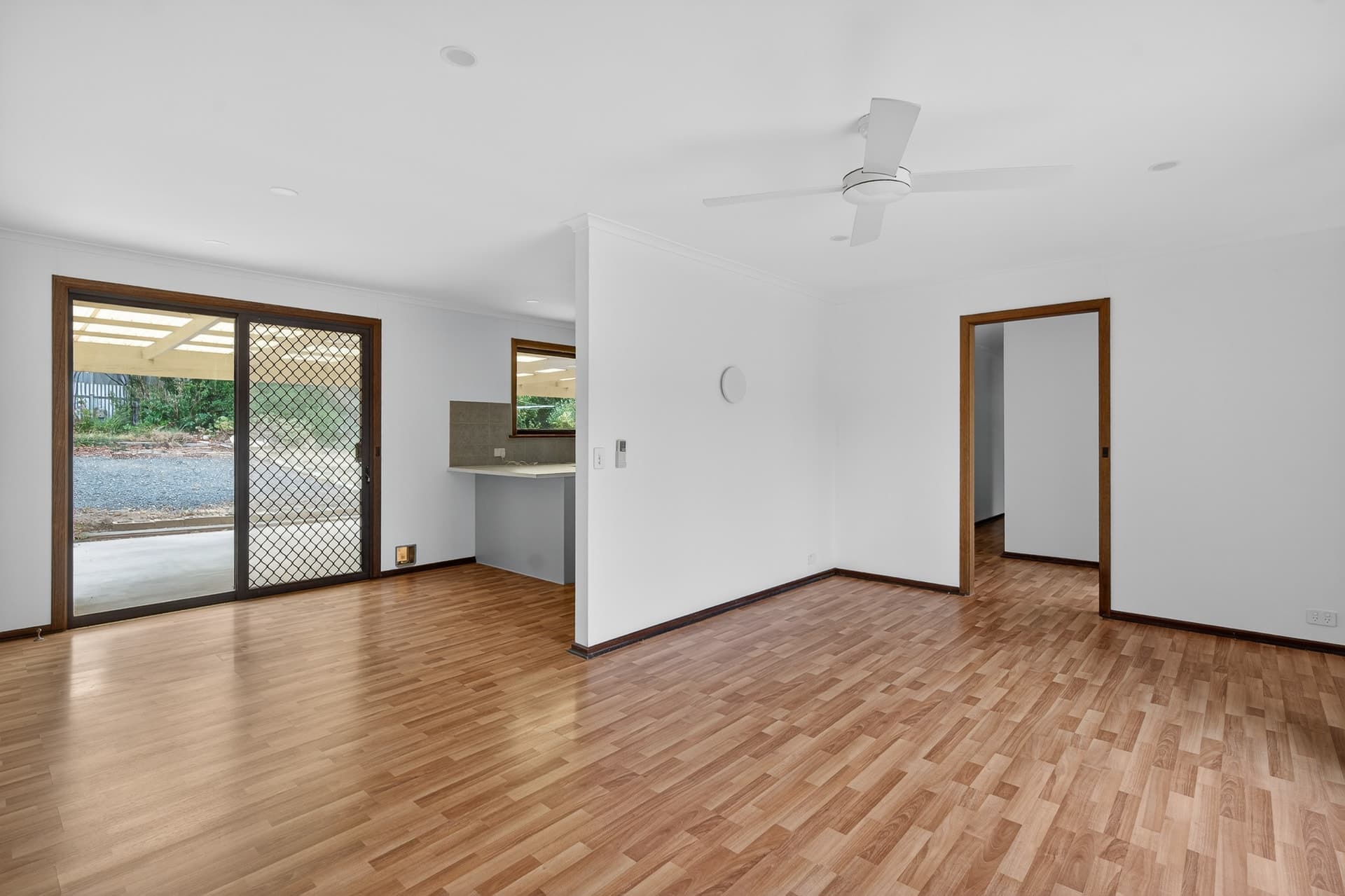 105 North Terrace, Port Elliot - Thumbnail 3