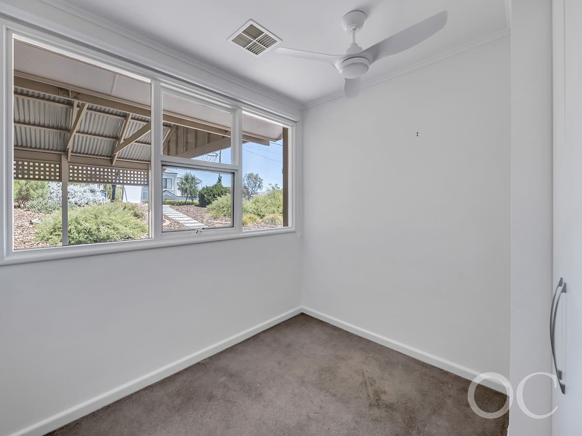 16 Centre Way, Belair - Thumbnail 8