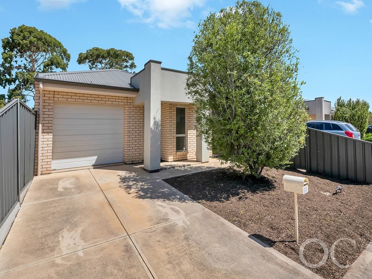 25 Matthews Avenue, Seaton - Thumbnail 2