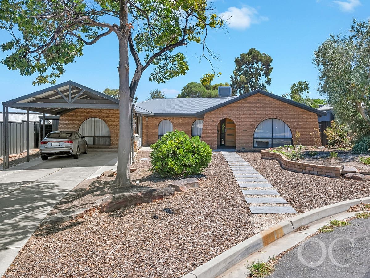 2 Rawe Court, Redwood Park - Image 1
