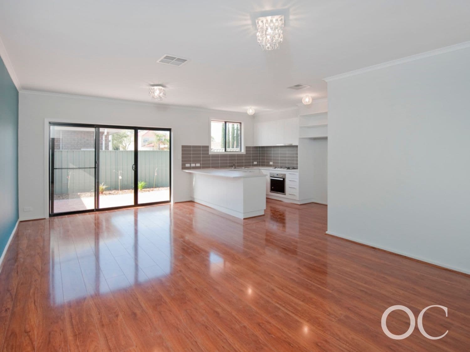 1 Gosfield Crescent, Hampstead Gardens - Thumbnail 2