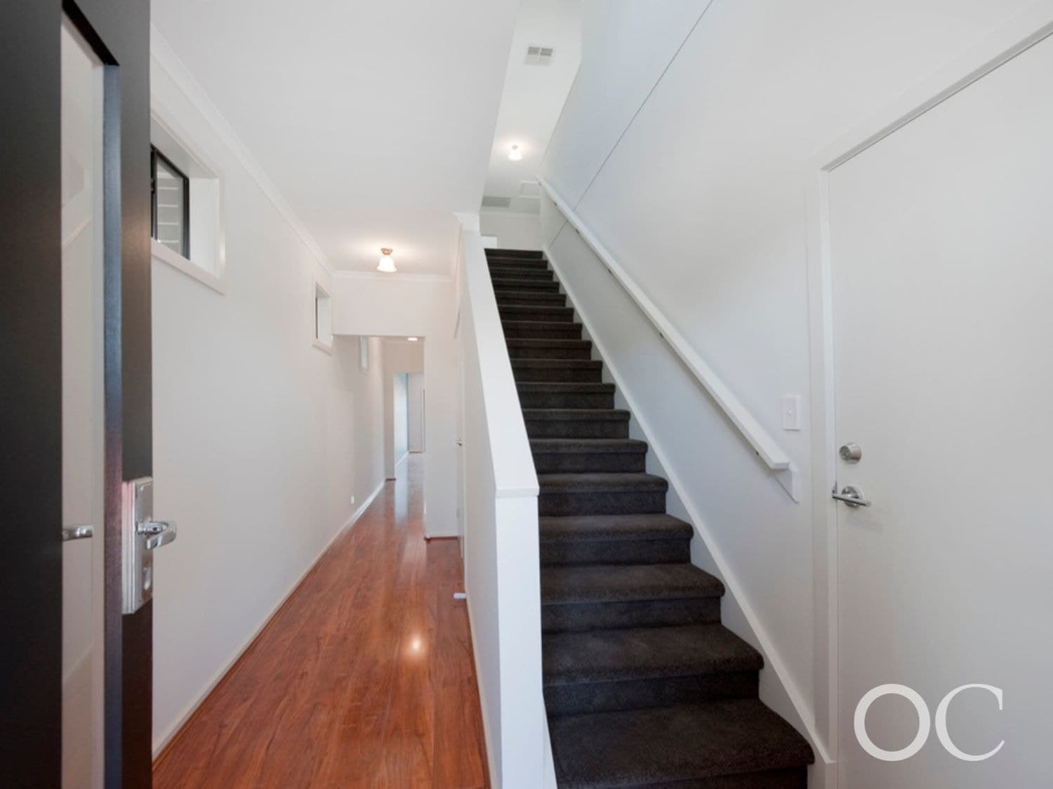 1 Gosfield Crescent, Hampstead Gardens - Thumbnail 8