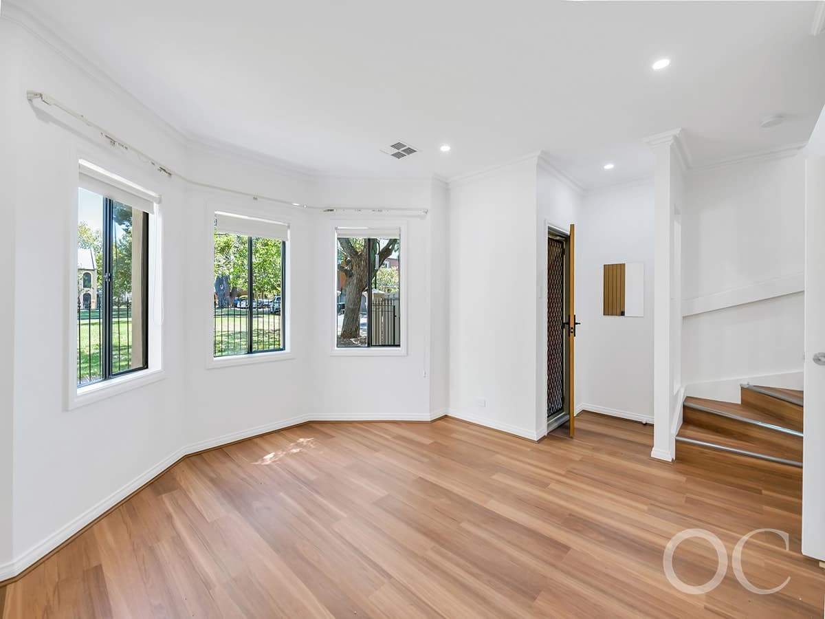 1/40 Cedar Crescent, Glenside - Thumbnail 2