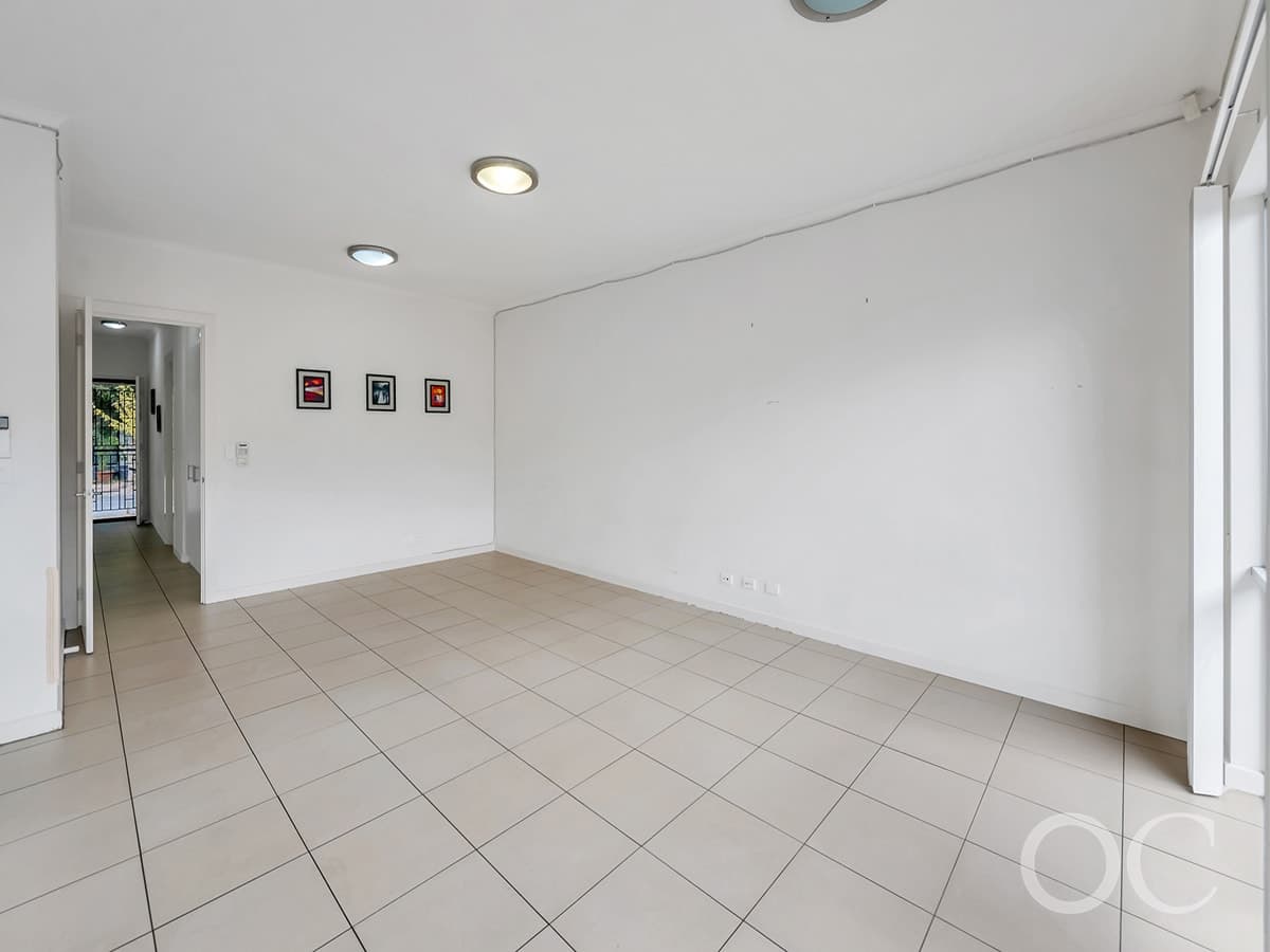 79 MacMillan Avenue, Mawson Lakes - Thumbnail 3