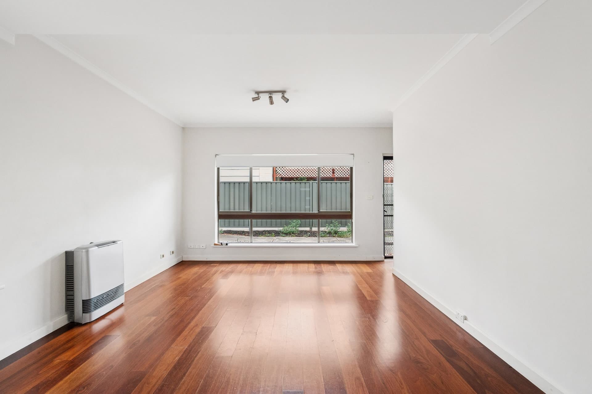 1/8 Eurilpa Avenue, Everard Park - Thumbnail 5