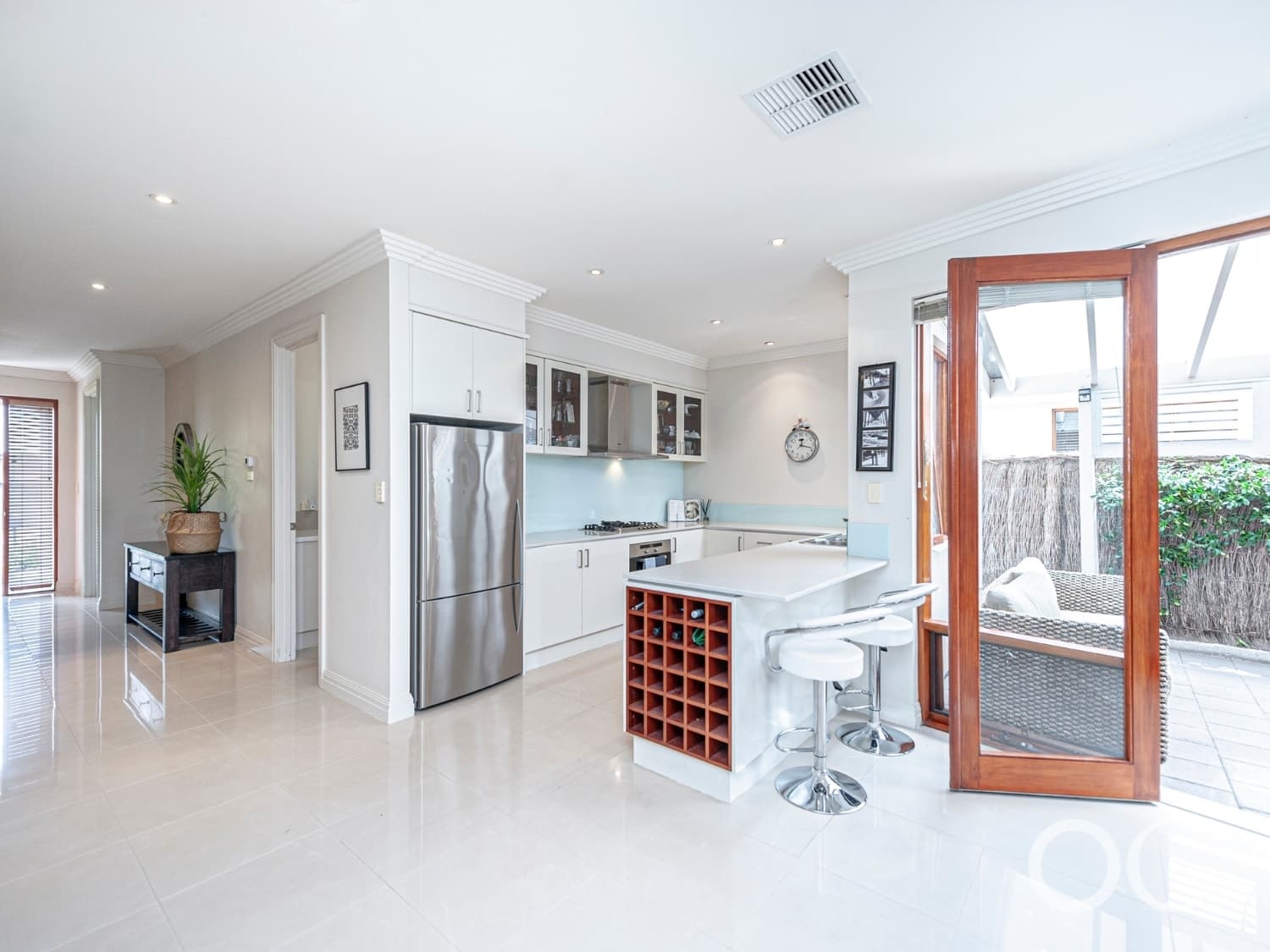 22 Medallion Drive, Grange - Thumbnail 3