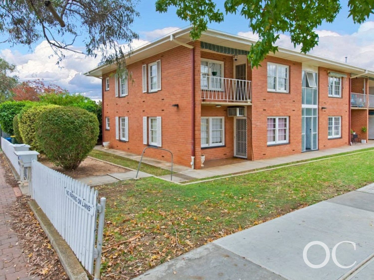 2/16 Carlton Street, Highgate - Image 1