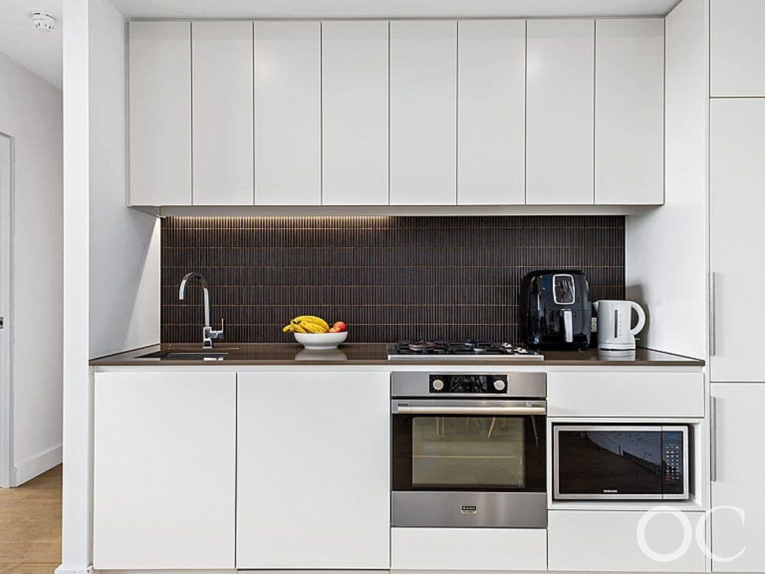 2205/421 King William Street, Adelaide - Thumbnail 6