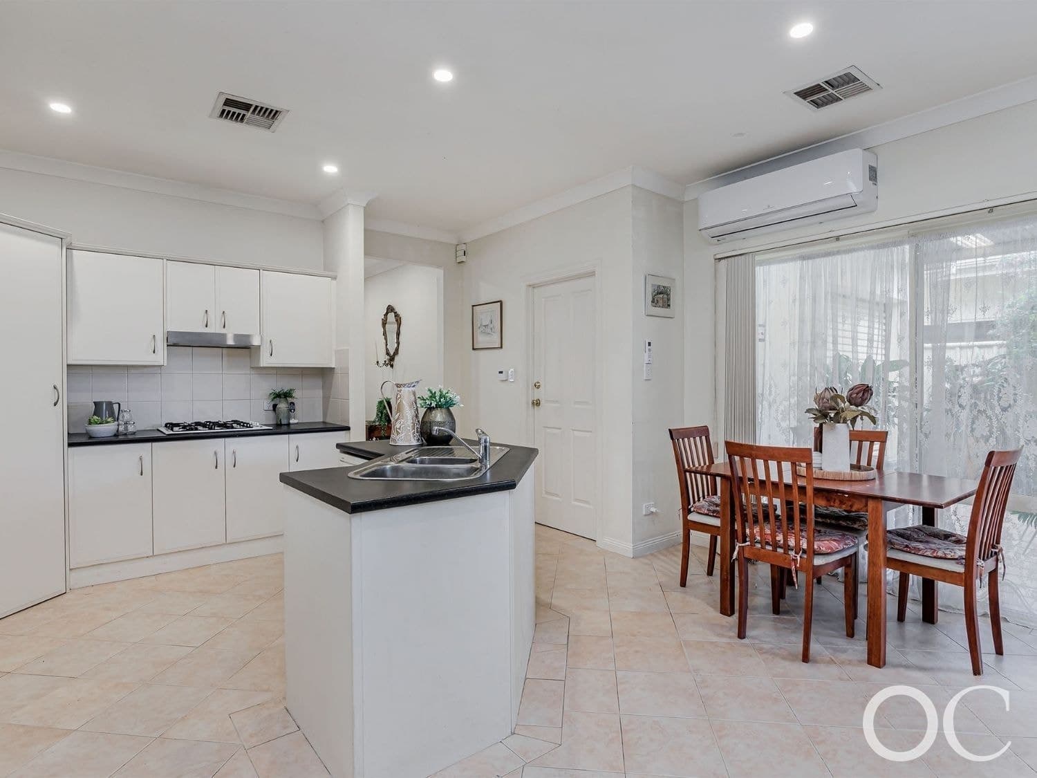 72 Hmas Australia Road, Henley Beach South - Thumbnail 5