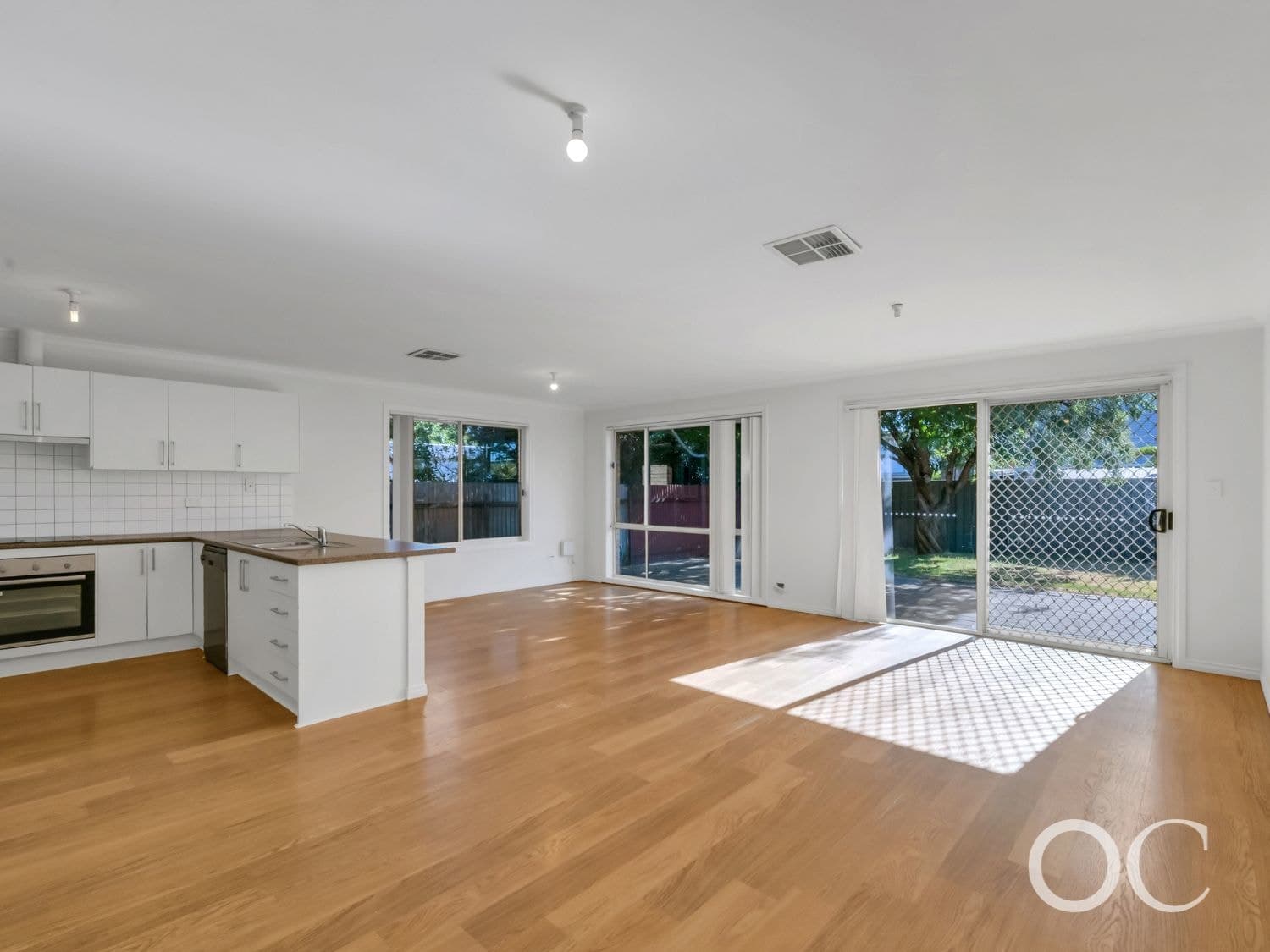 2D Plymouth Street, Aldinga Beach - Thumbnail 4