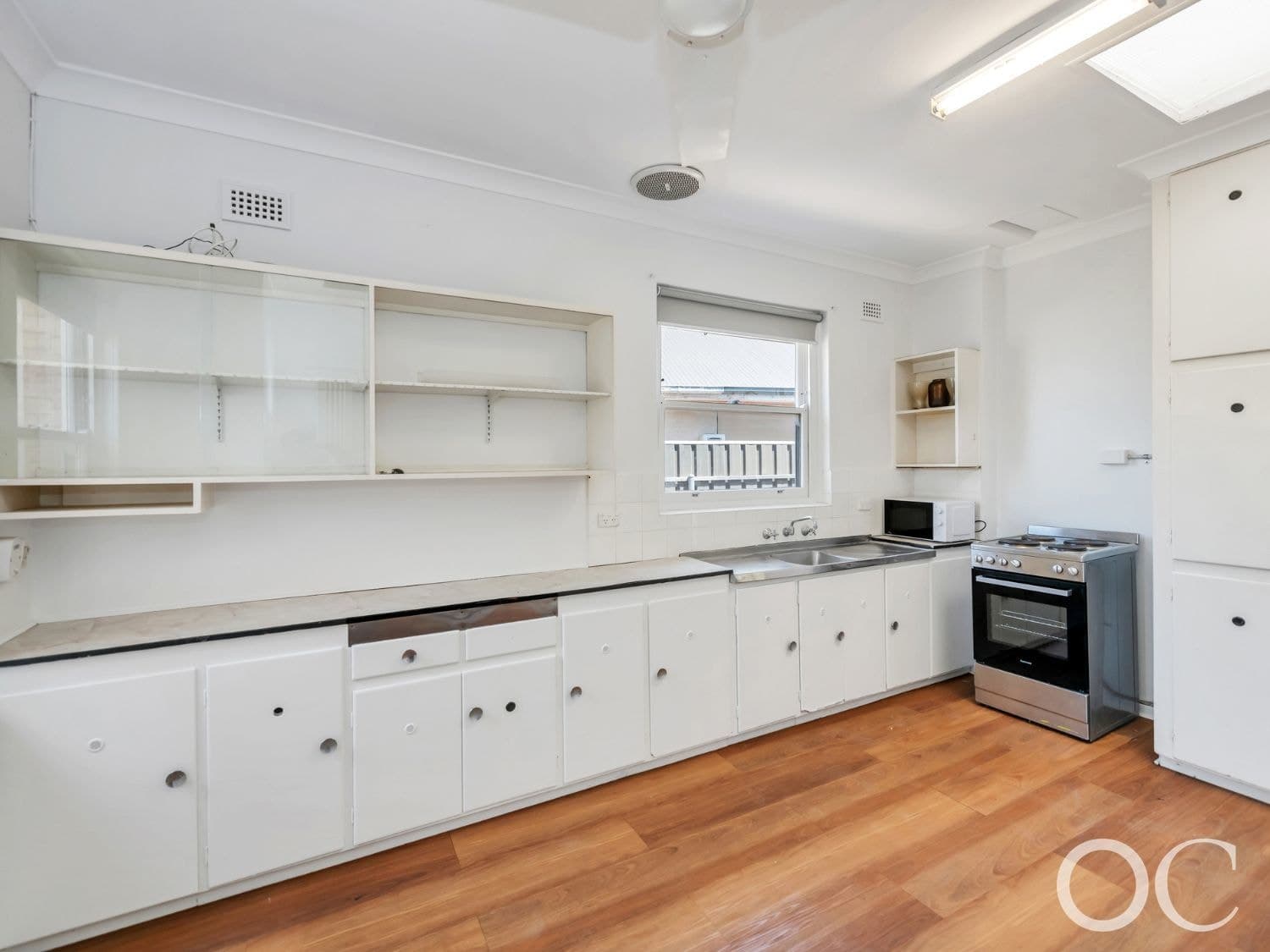 588 Tapleys Hill Road, Fulham - Thumbnail 2