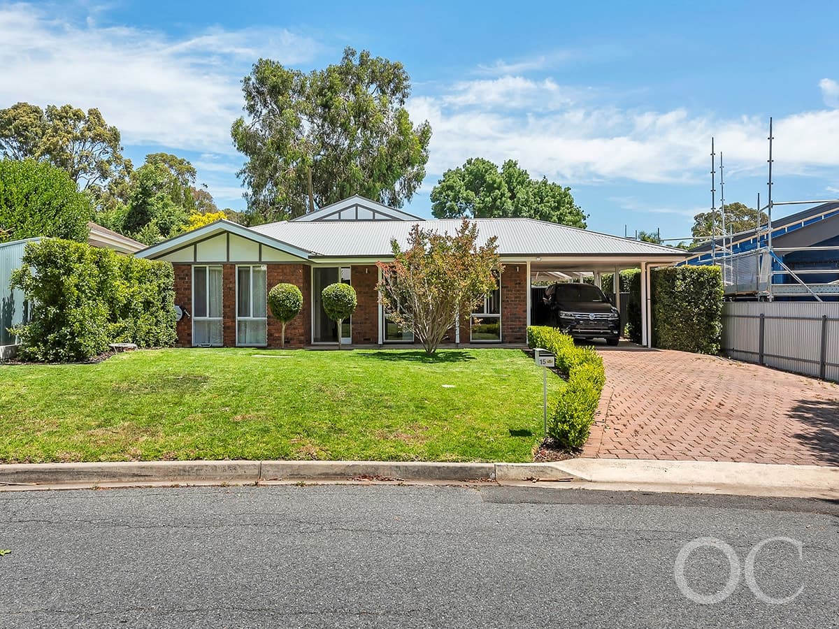 15 Evelyn Sturt Drive, Willunga - Image 1