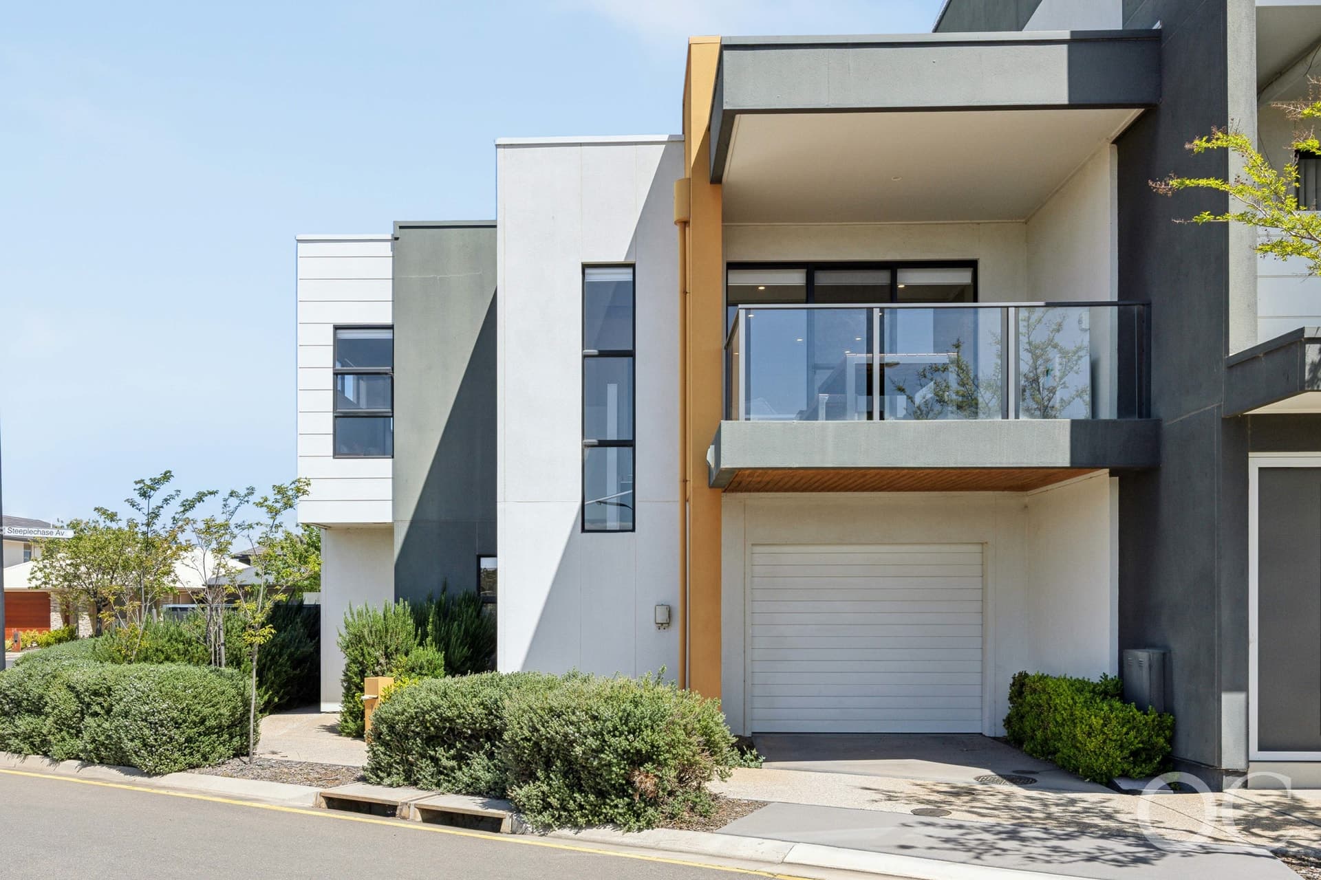 1 Steeplechase Avenue, St Clair - Image 1
