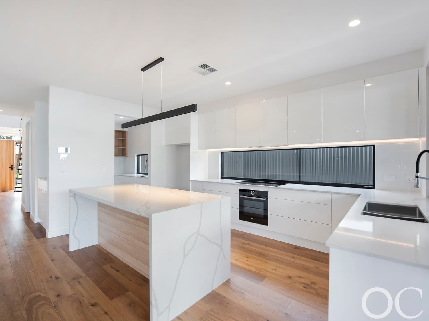 6C Griffiths Street, Henley Beach - Thumbnail 2