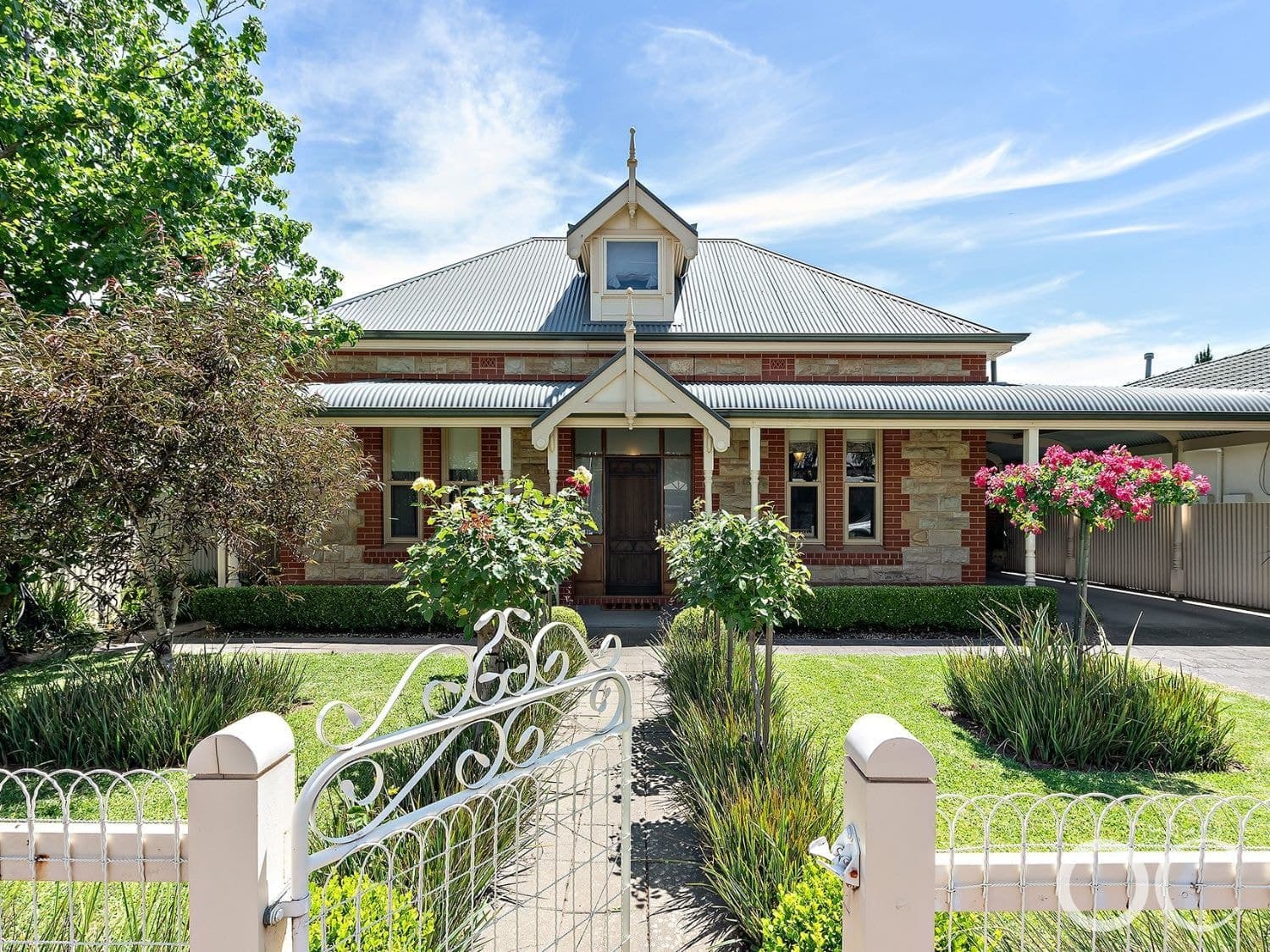 7 Elphyn Road, Kingswood - Image 1