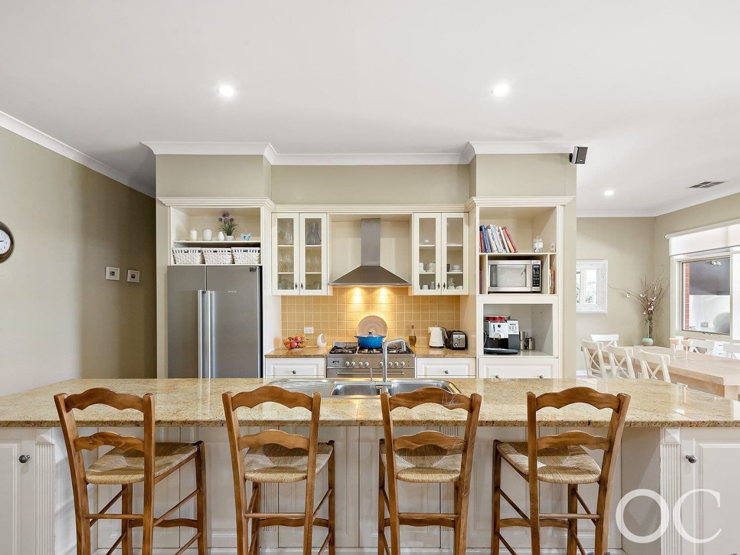 7 Elphyn Road, Kingswood - Thumbnail 3