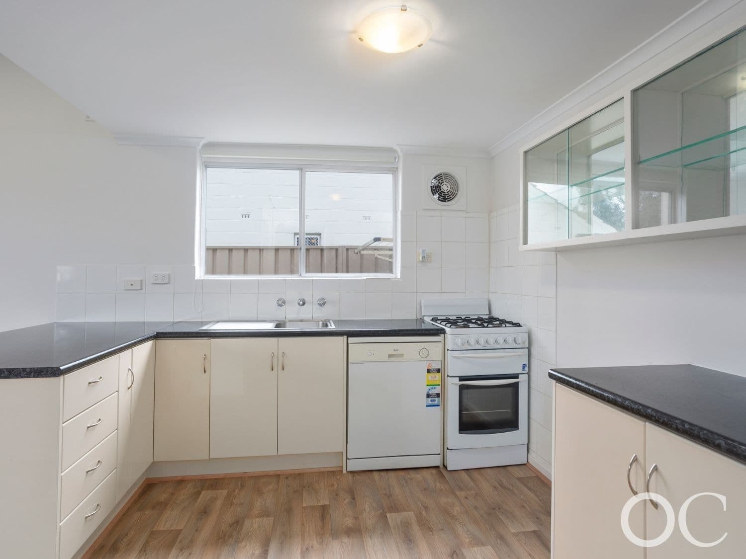 19 Cungena Avenue, Park Holme - Thumbnail 3