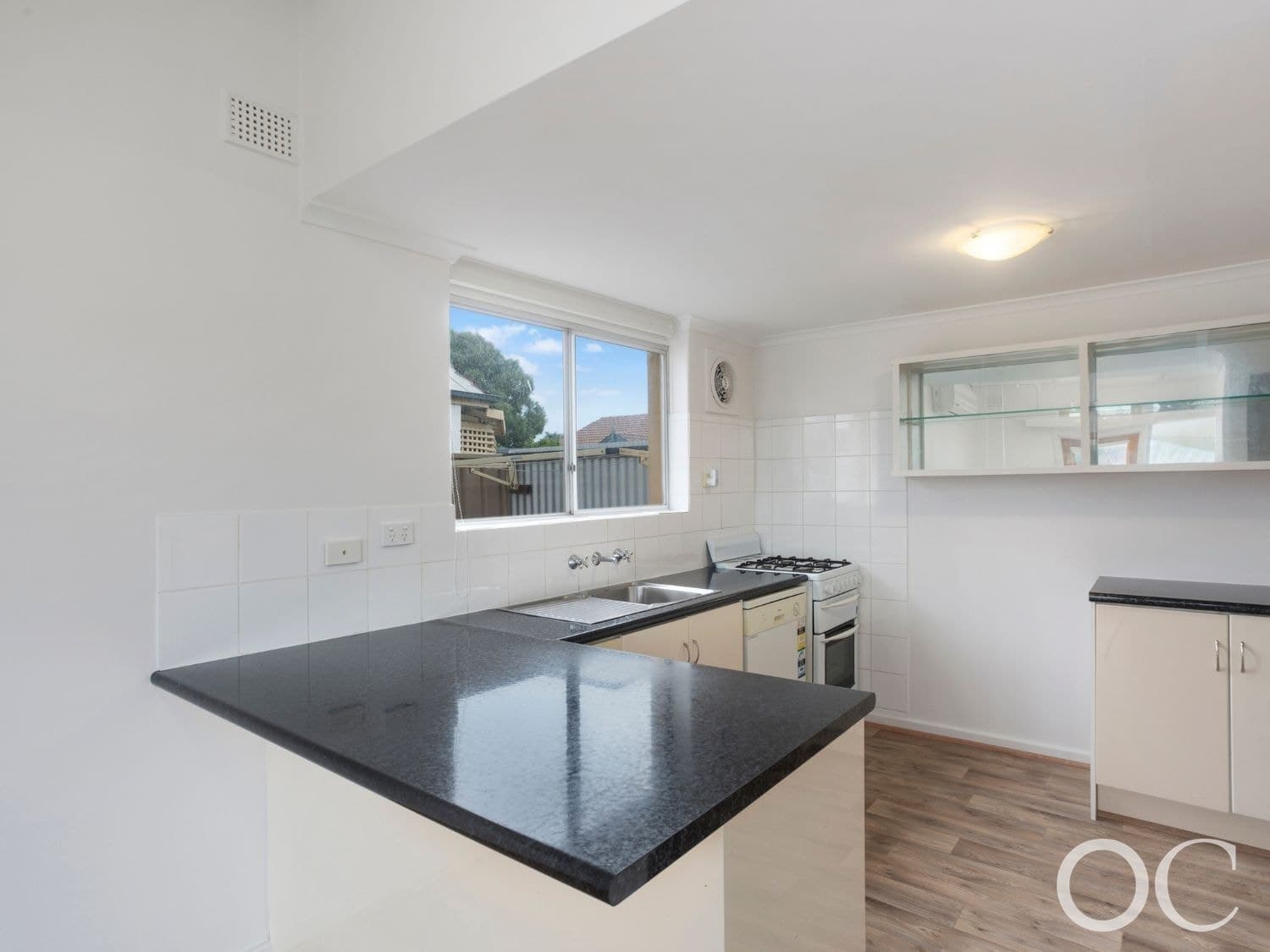 19 Cungena Avenue, Park Holme - Thumbnail 4