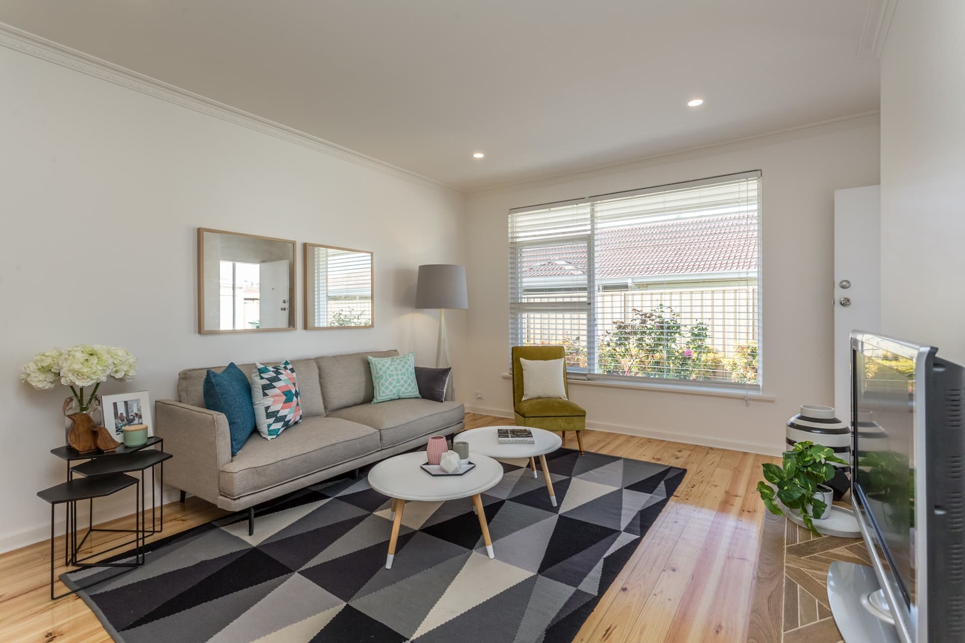 3/7 Third Avenue, Glenelg East - Image 1