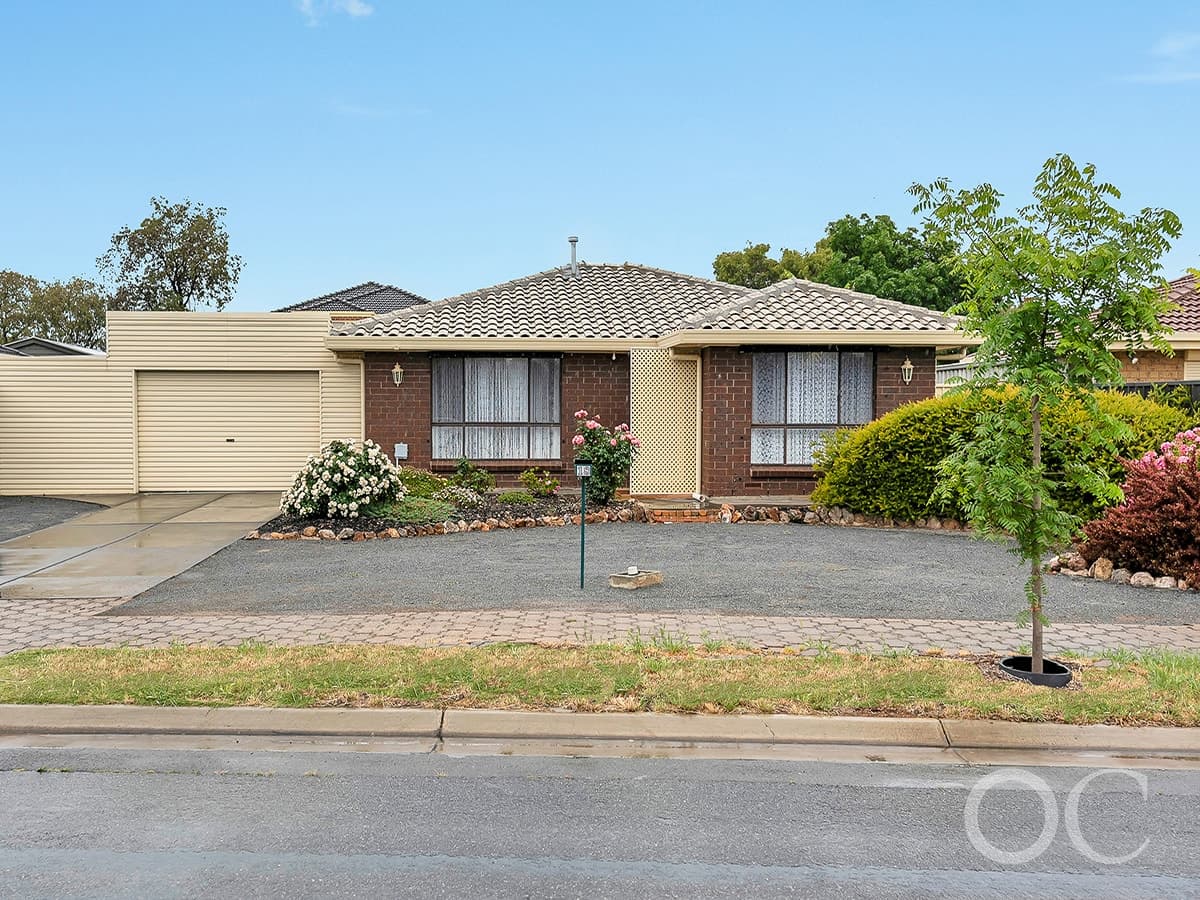 18 Maguire Crescent, Burton - Image 1