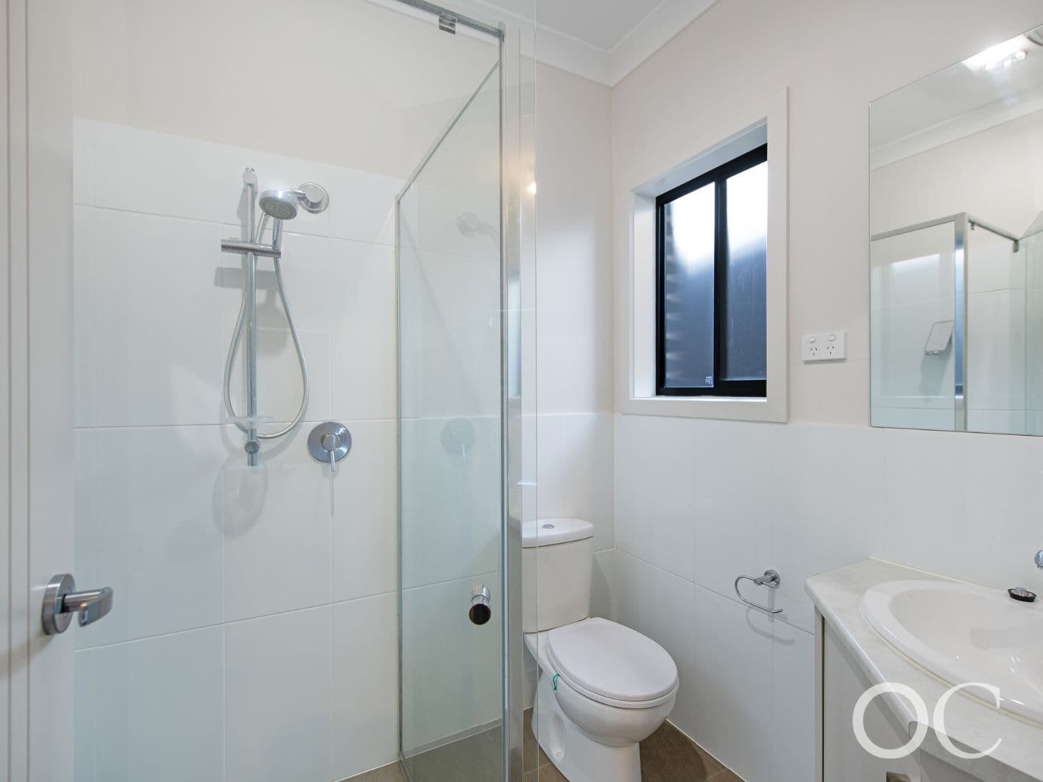 16 Colins Way, Hackham - Thumbnail 7