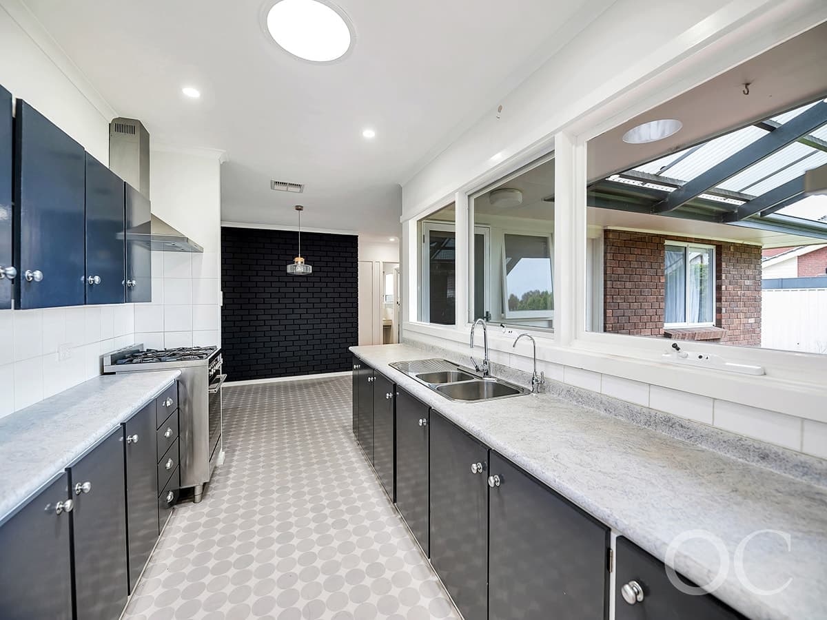 14 Parkview Avenue, Grange - Thumbnail 3