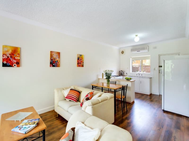 3/7 Winchester Street, St Peters - Image 1