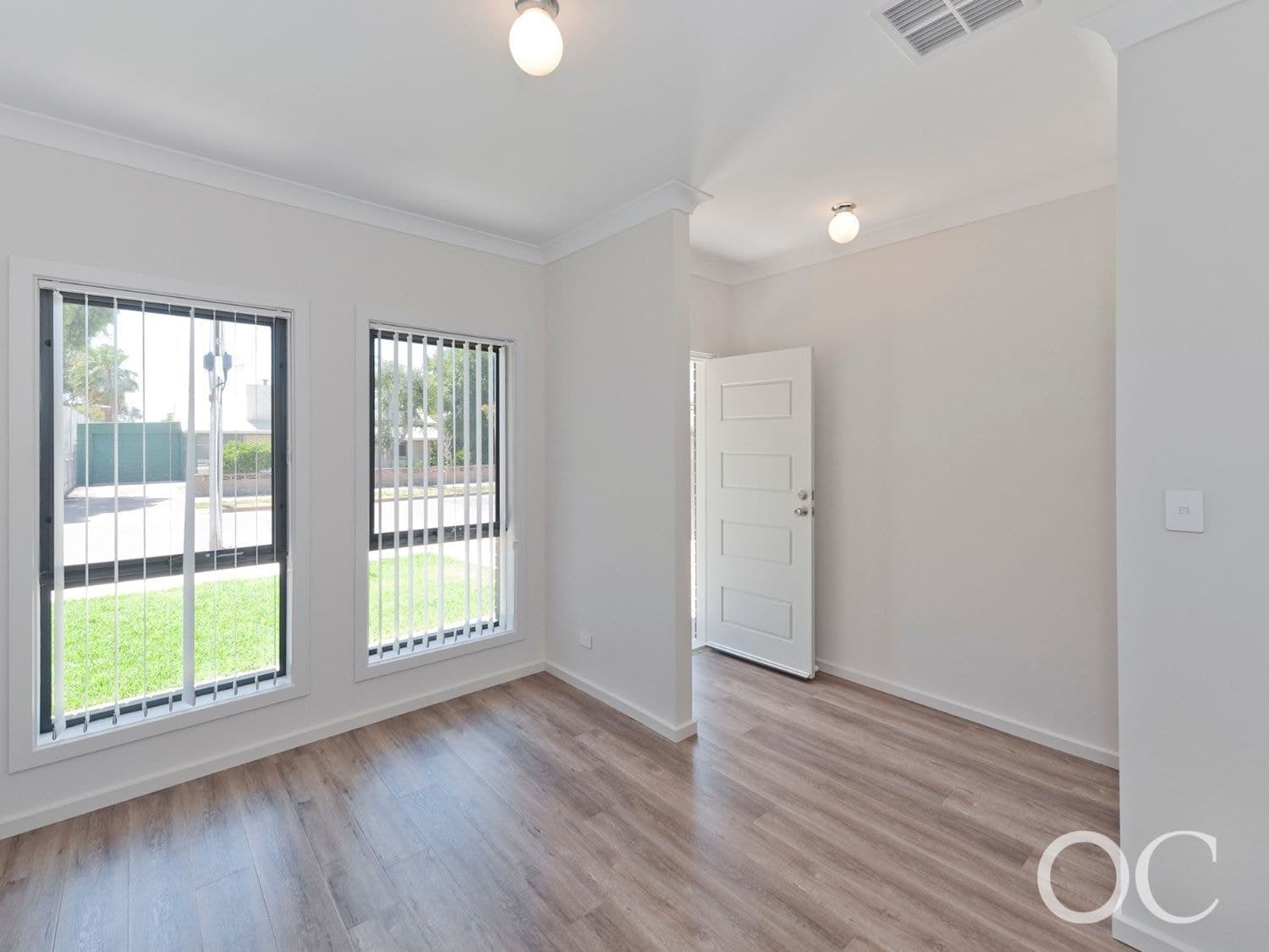 12 Dampier Avenue, Findon - Thumbnail 2