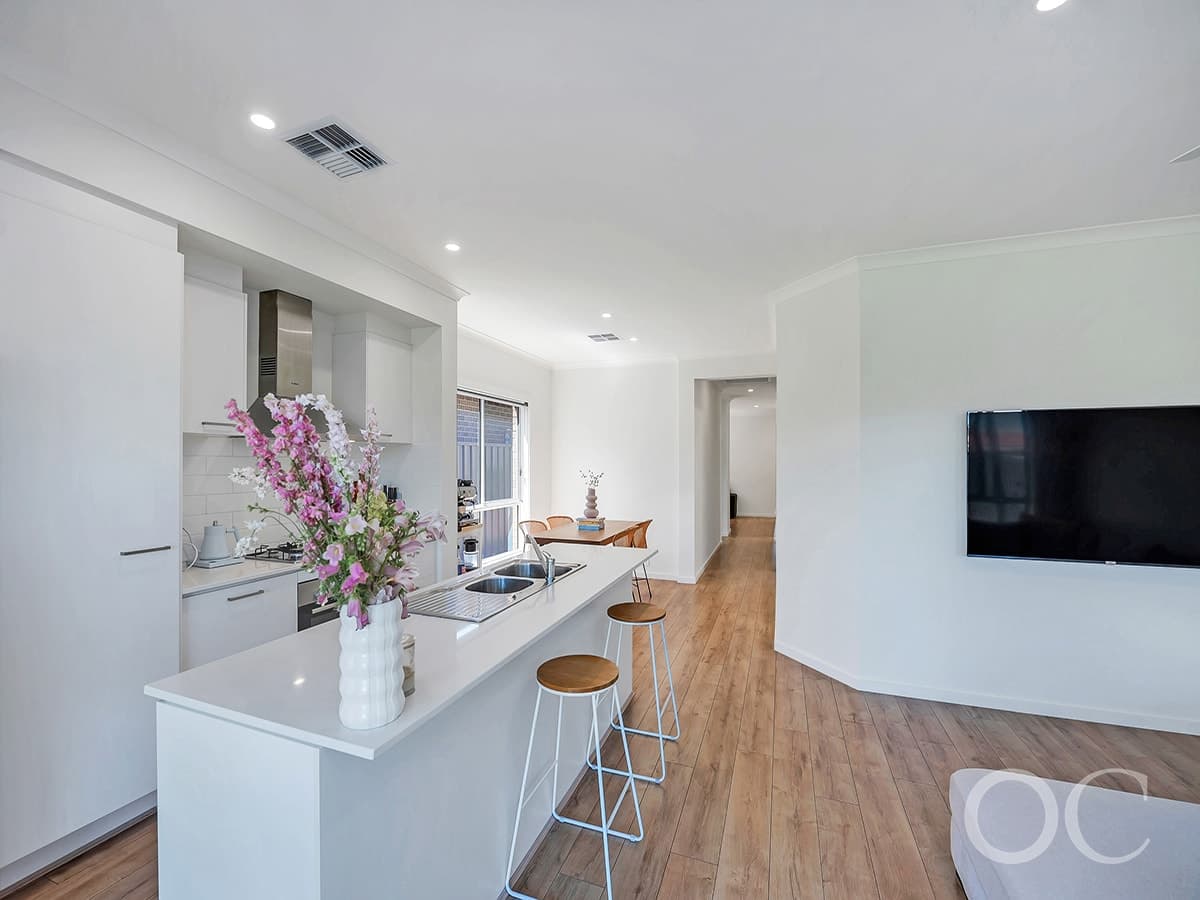 2B Durham Terrace, Royal Park - Thumbnail 3