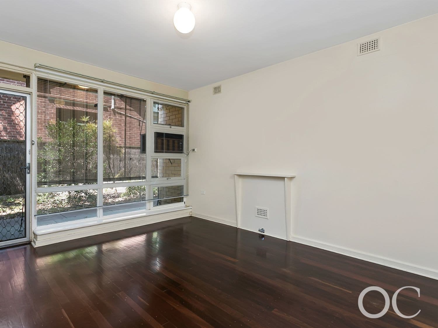 2/36 Byron Road, Black Forest - Thumbnail 3