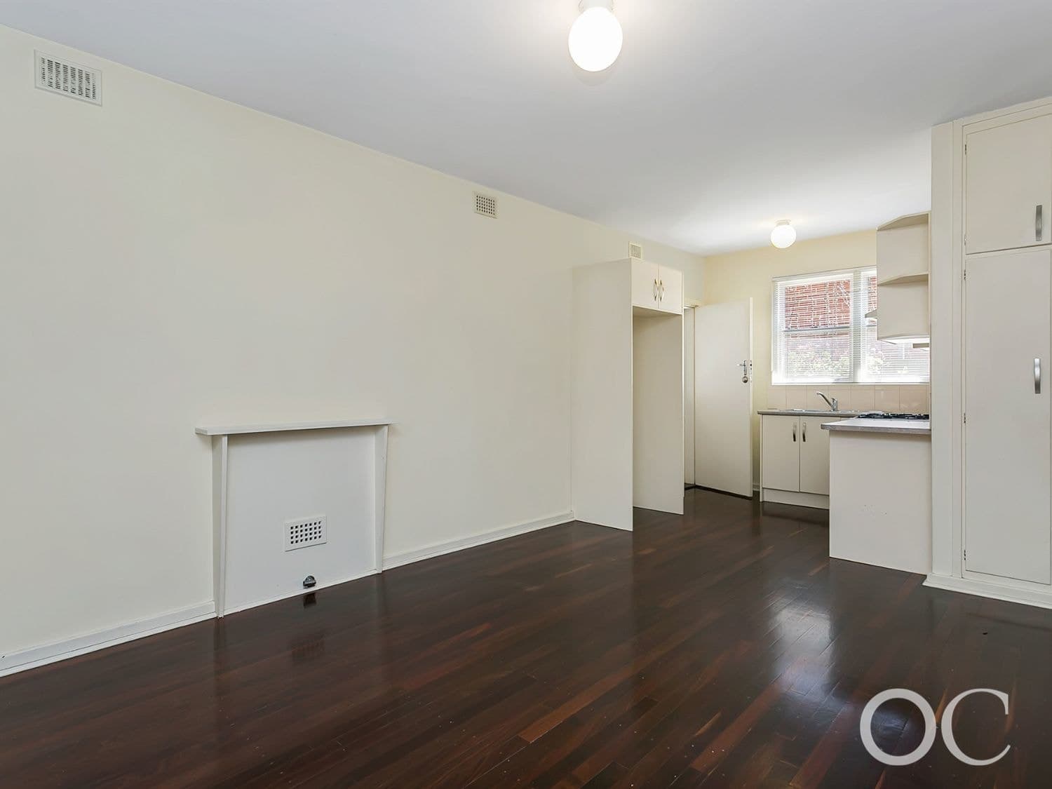 2/36 Byron Road, Black Forest - Thumbnail 4
