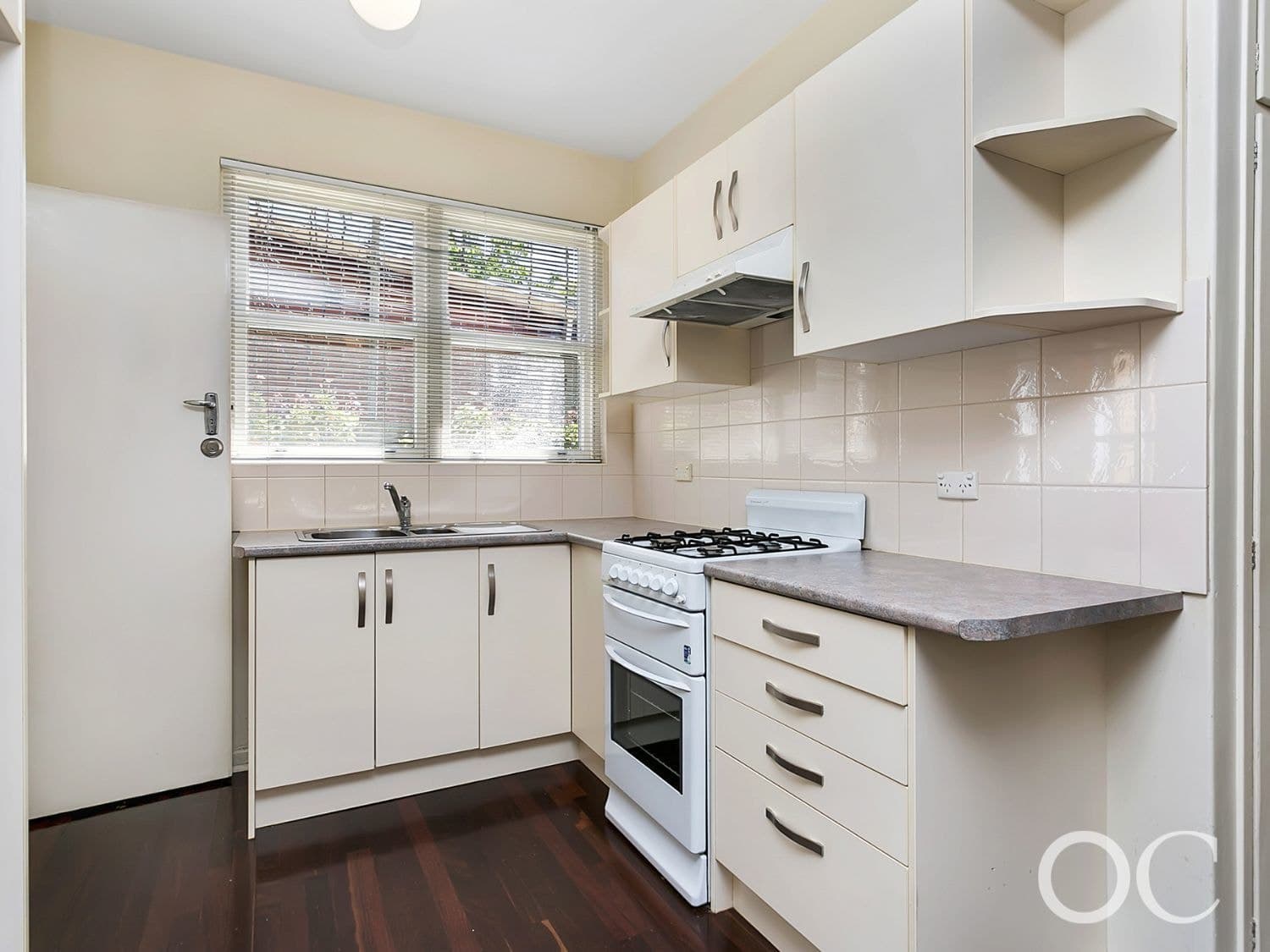 2/36 Byron Road, Black Forest - Thumbnail 5