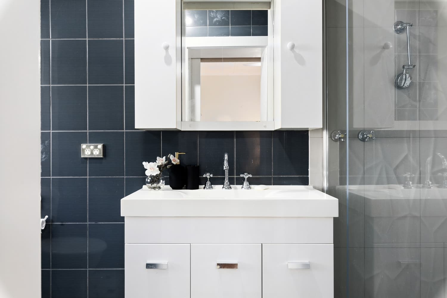 77 Stephen Terrace, St Peters - Thumbnail 4
