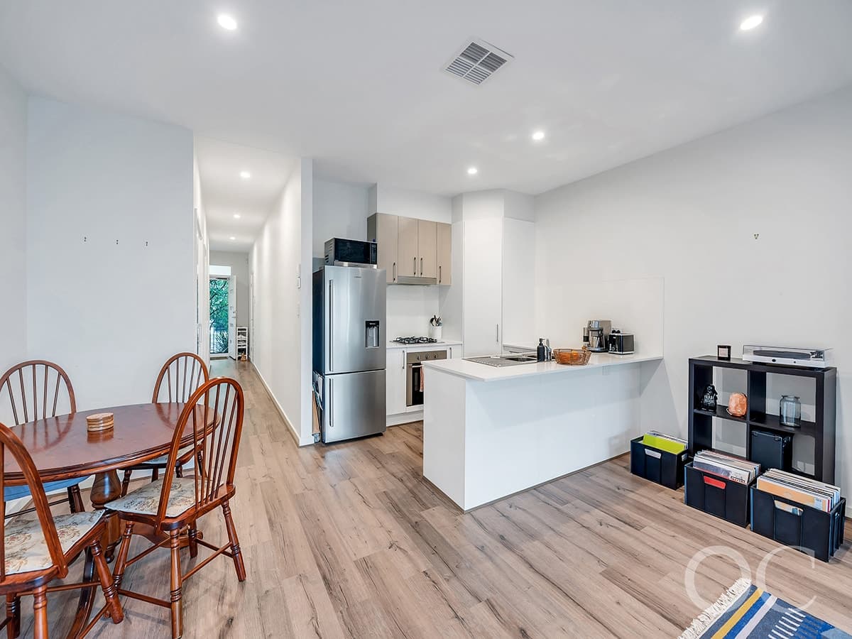8 Elliot Drive, Lightsview - Thumbnail 7