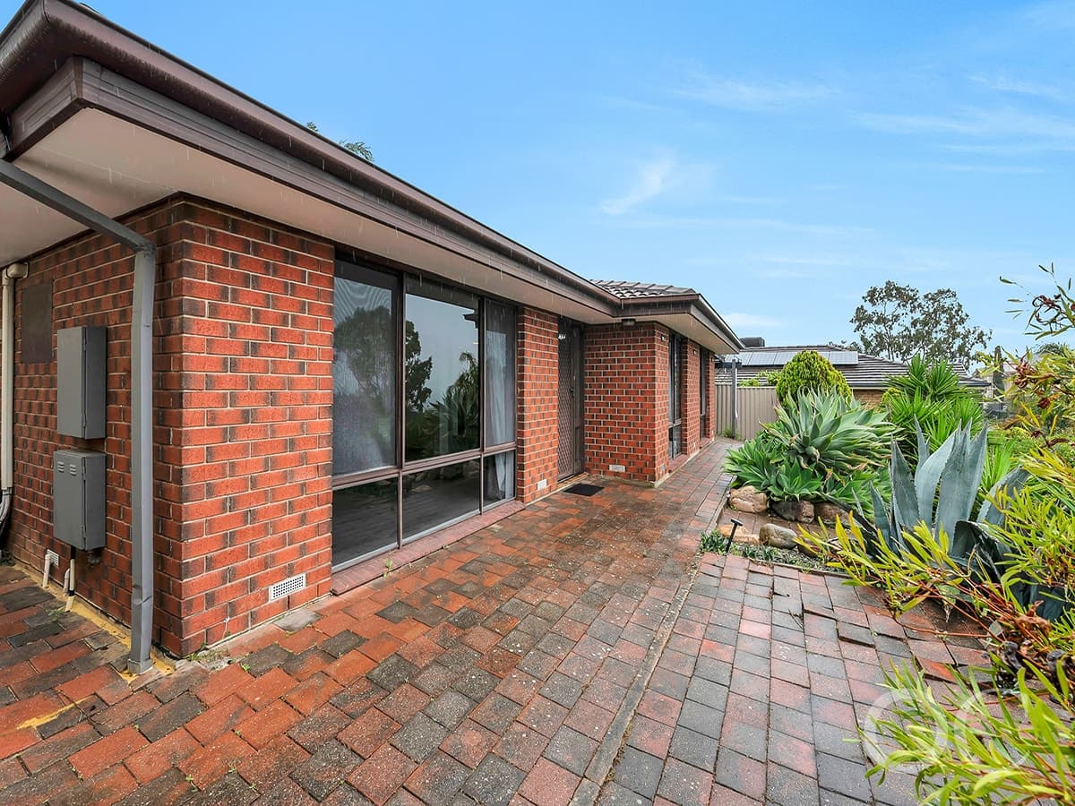 142 Perry Barr Road, Hallett Cove - Image 1