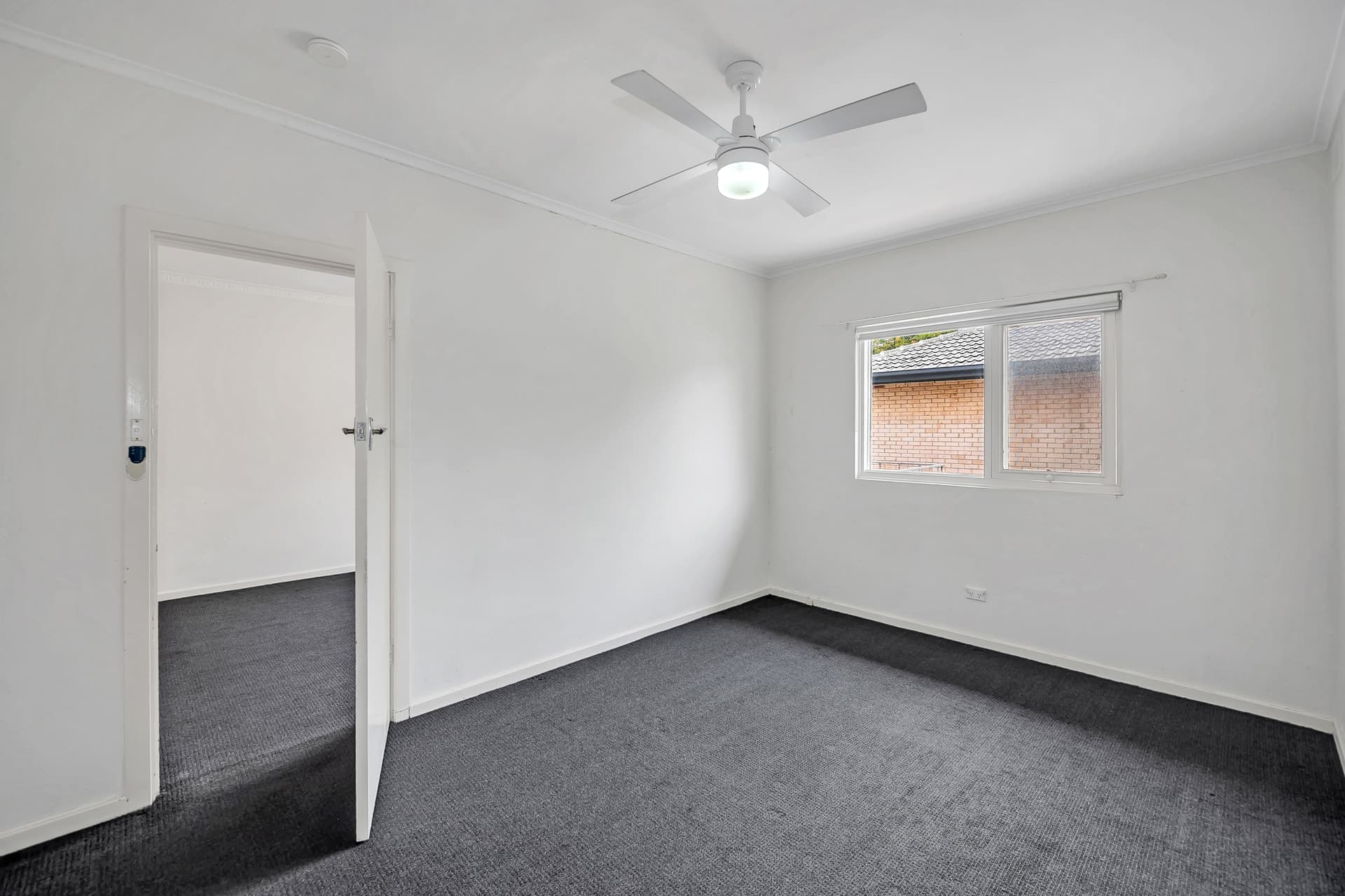 7/54 Forest Avenue, Black Forest - Thumbnail 6