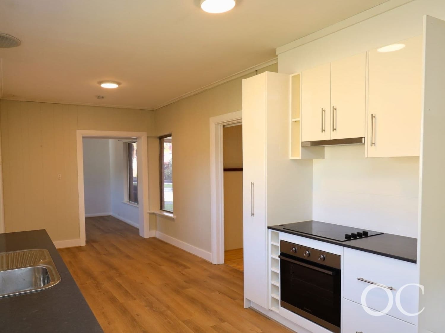 44 Williams Avenue, Hackham West - Thumbnail 2