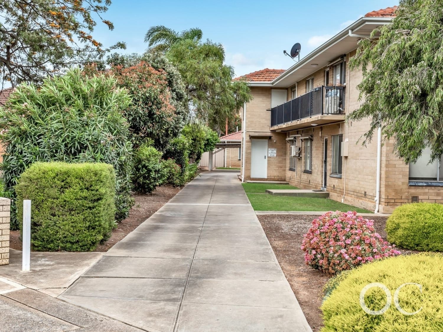 2/11 Crozier Terrace, Oaklands Park - Thumbnail 2