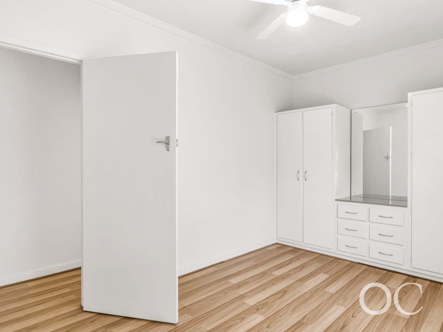 2/11 Crozier Terrace, Oaklands Park - Thumbnail 5