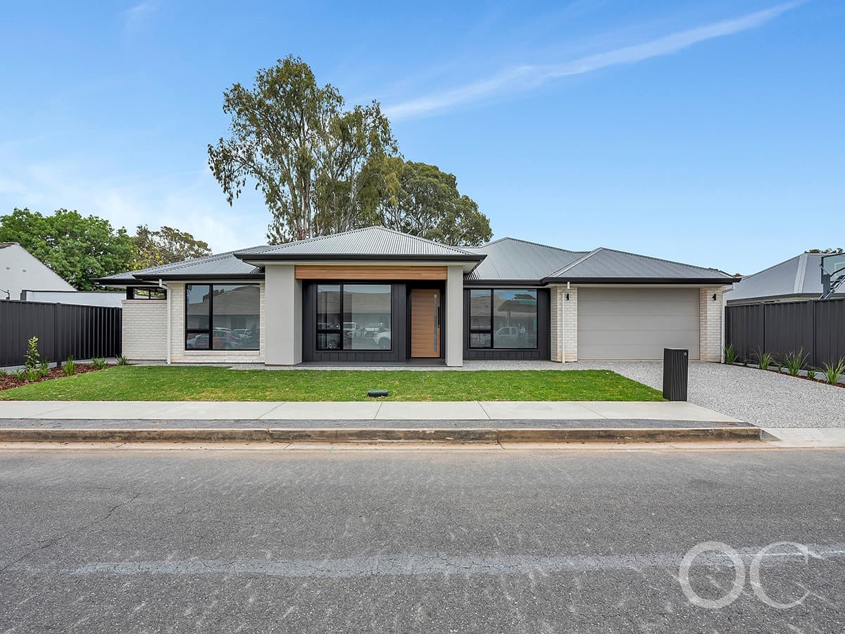 6 Dunrobin Road, Hove - Image 1
