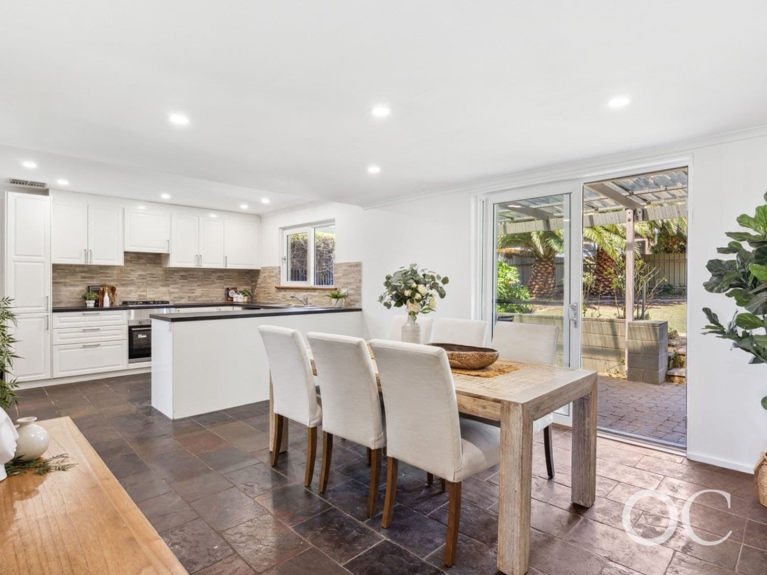 30 Warilda Crescent, Hallett Cove - Thumbnail 3