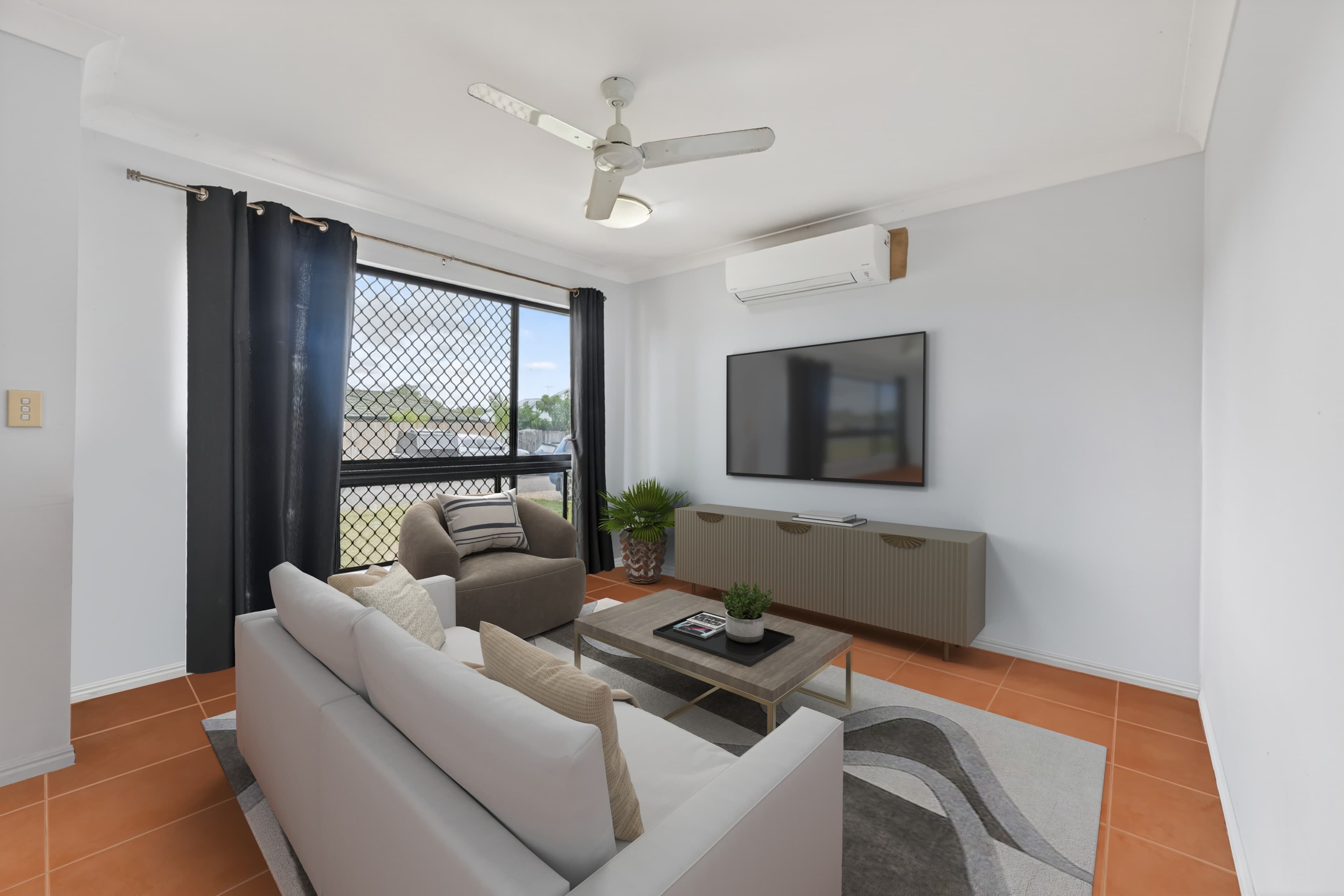 16 Lemonwood Court, Douglas - Thumbnail 3