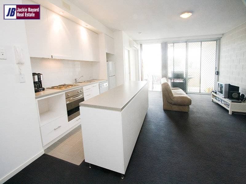 28 Masters Street, Newstead - Image 1