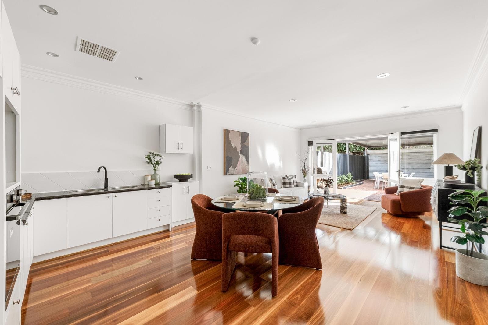 565 Rae Street, Fitzroy North VIC 3068, Fitzroy North - Thumbnail 2