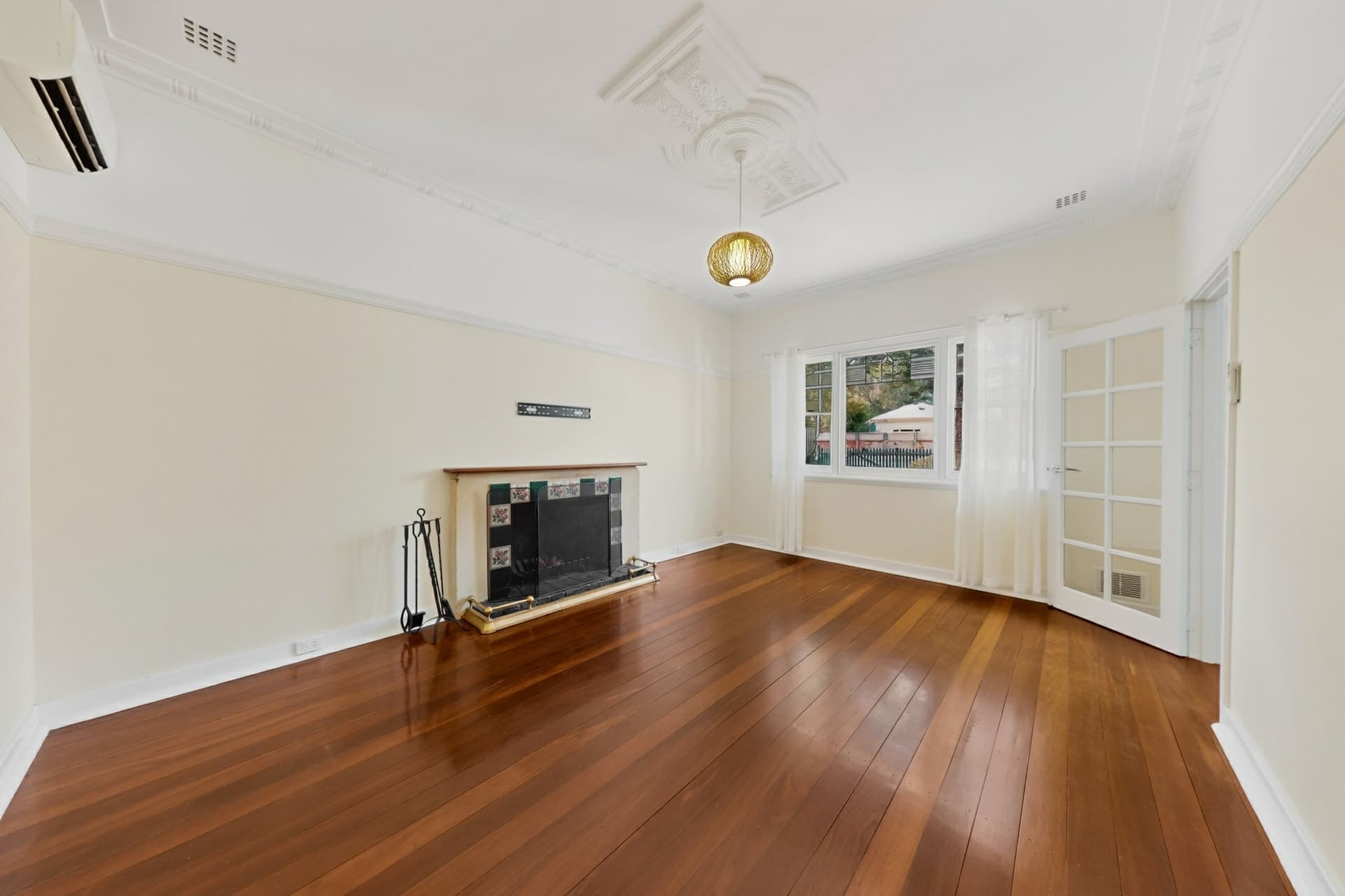 111 River View Avenue, South Guildford, South Guildford - Thumbnail 5