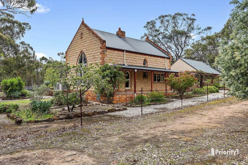 241 Native Gully Crescent, Eppalock - Image 1